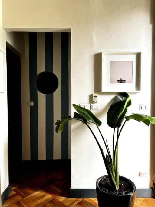 Lavi' Suite Elegante Centrale Luminoso Turin Extérieur photo